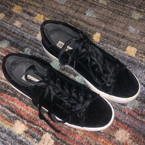 Steve Madden sneakers
